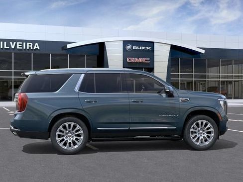 New 2026 GMC Yukon Denali w/ Denali Reserve Package AWD/4WD image 5