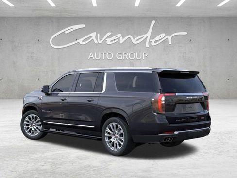 New 2026 GMC Yukon XL Denali AWD/4WD image 3