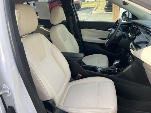 Used 2020 Buick Encore GX Select image 25