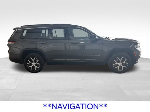 Used 2024 Jeep Grand Cherokee L Limited w/ Luxury Tech Group II image 9