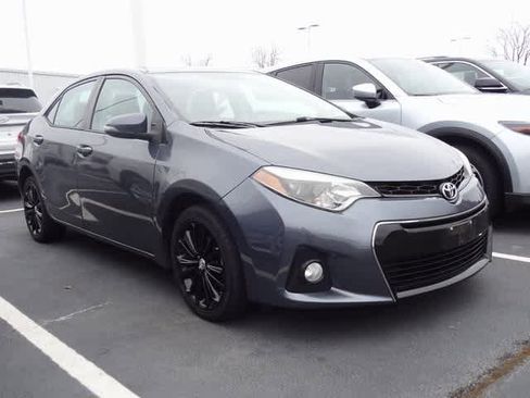 Used 2014 Toyota Corolla S image 3