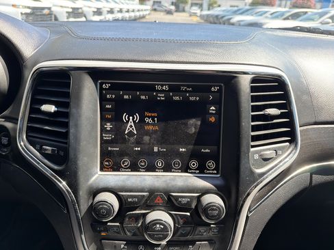 Used 2018 Jeep Grand Cherokee Limited AWD/4WD image 23