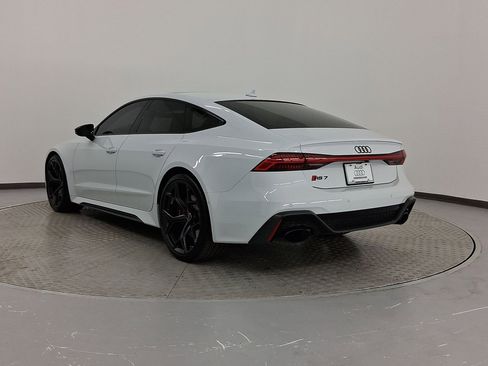 Used 2025 Audi RS 7 Performance image 3