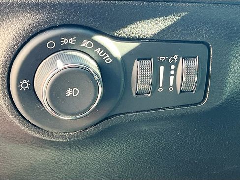 Used 2021 Jeep Compass Latitude w/ Convenience Group image 10