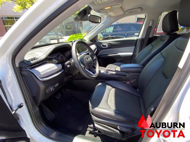 Used 2022 Jeep Compass Latitude FWD image 28