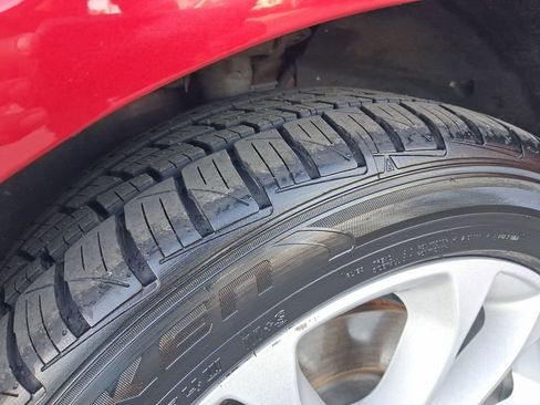 Used 2020 Ford Fusion SE image 29