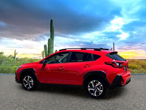 Used 2025 Subaru Crosstrek 2.5i Premium AWD/4WD image 4