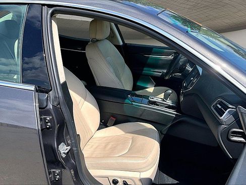 Used 2016 Maserati Ghibli RWD image 6