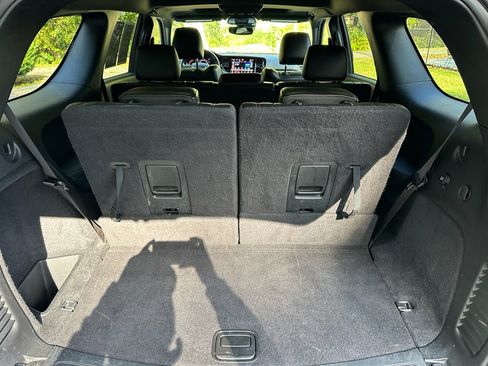 Used 2024 Dodge Durango GT image 28