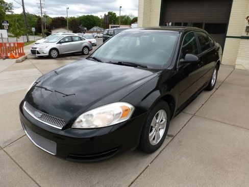 Used 2014 Chevrolet Impala Limited LS image 4