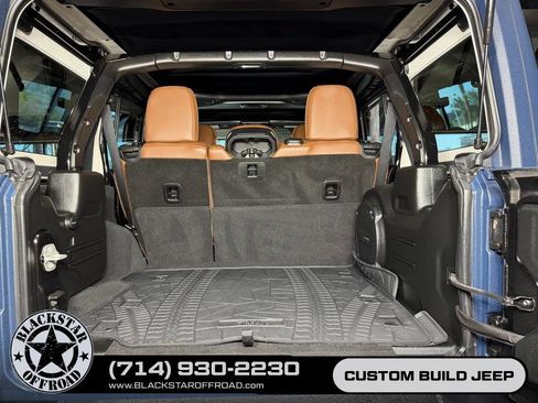 Used 2023 Jeep Wrangler Unlimited Rubicon 392 AWD/4WD image 31