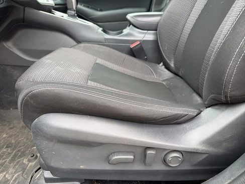 Used 2022 Subaru Outback Premium image 16