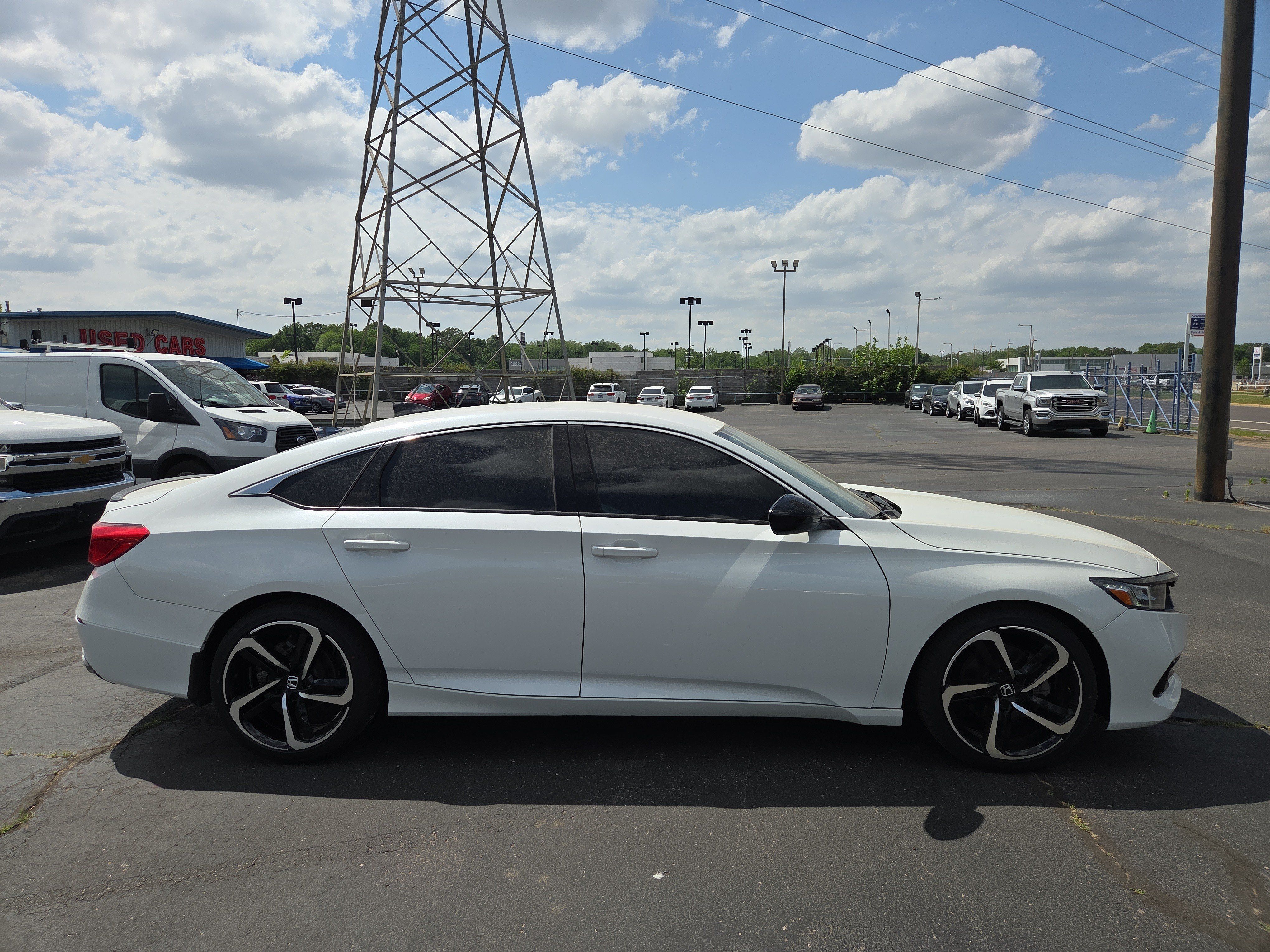 Used 2022 Honda Accord Sport image 6