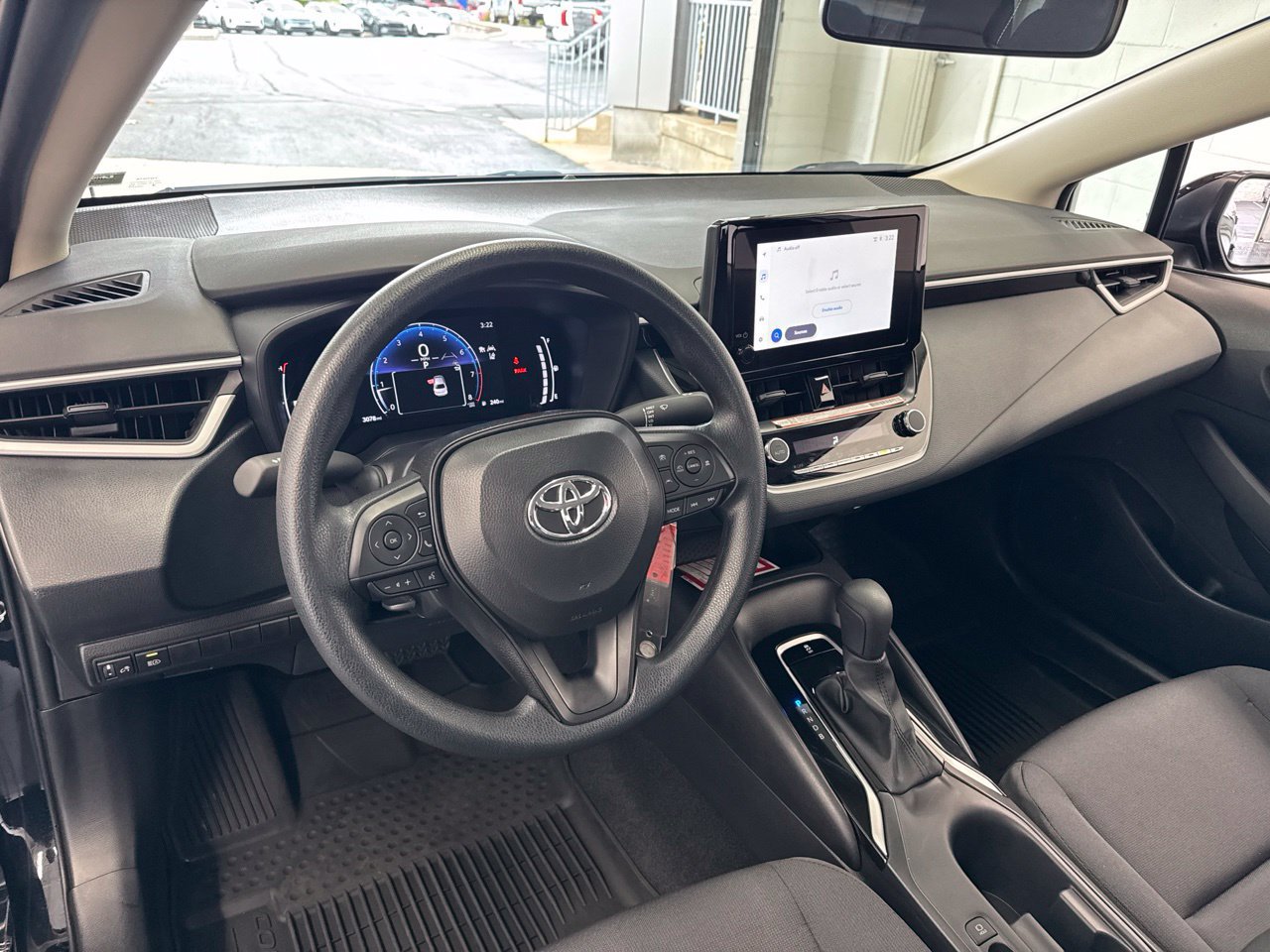 Used 2026 Toyota Corolla LE FWD image 15