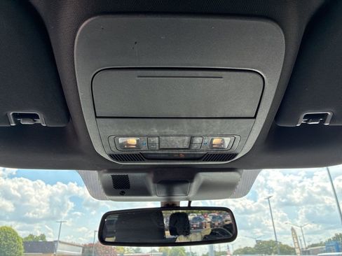 Used 2022 Ford F150 XLT w/ Equipment Group 302A High image 16