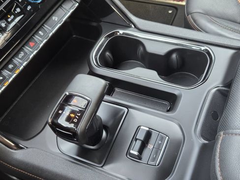 Used 2025 GMC Sierra 1500 AT4 AWD/4WD image 21