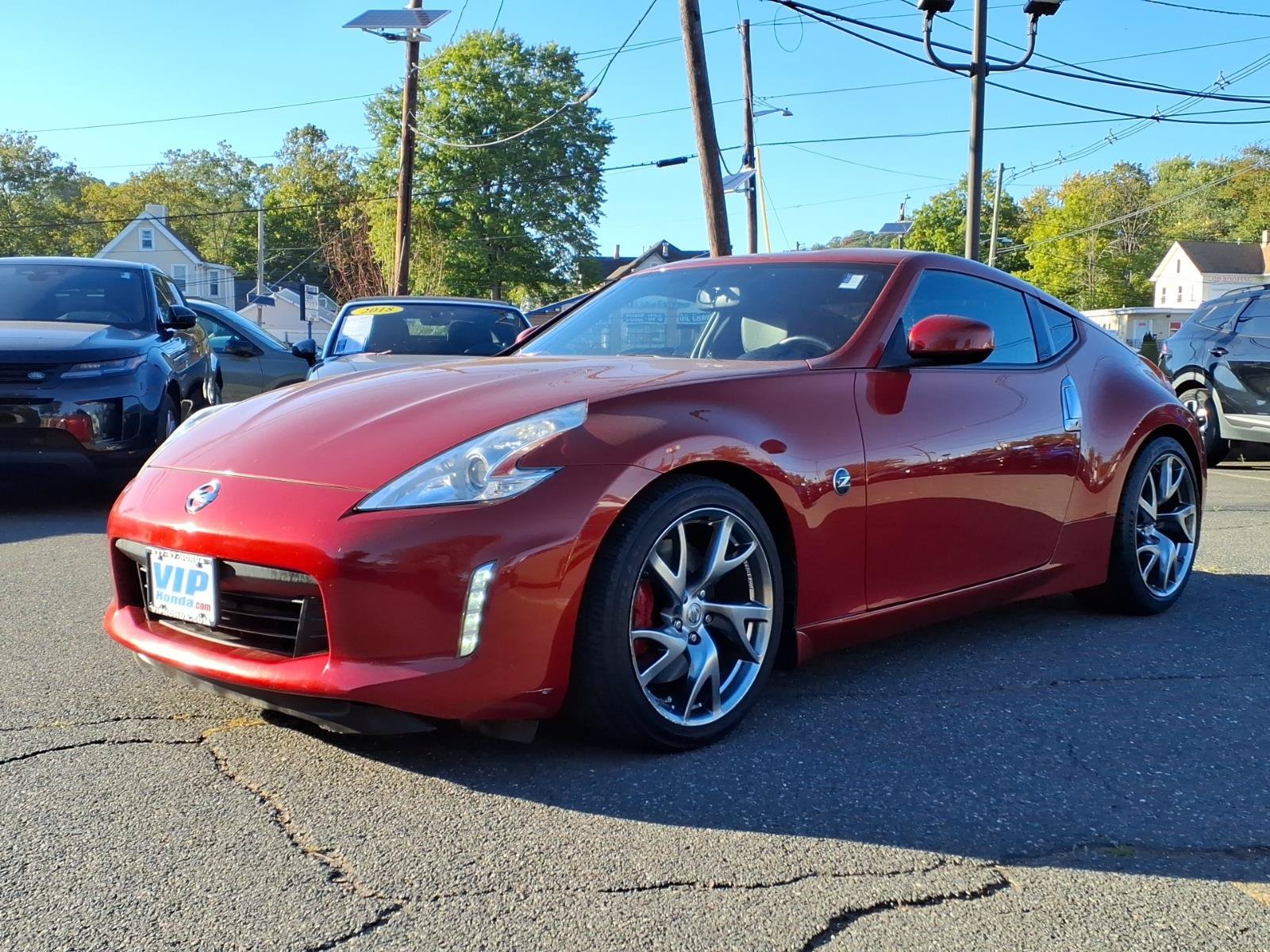Used 2014 Nissan 370Z Touring w/ Sport Package RWD image 3