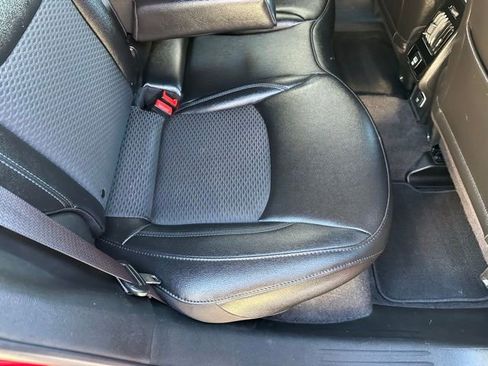 Used 2024 Jeep Compass Latitude image 16