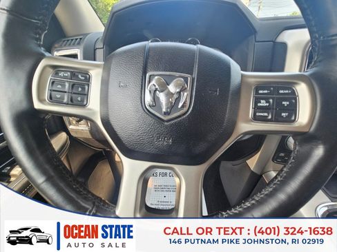 Used 2016 RAM 1500 Laramie w/ Convenience Group AWD/4WD image 17