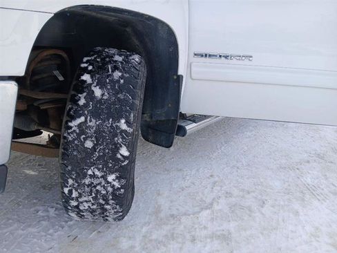 Used 2013 GMC Sierra 1500 SLE w/ Power Tech Package image 16