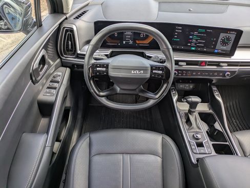 Certified 2026 Kia Sorento S w/ S Panoramic Sunroof Package FWD image 13