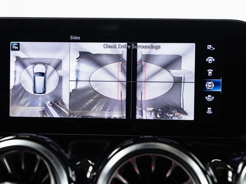 Certified 2023 Mercedes-Benz GLB 250 4MATIC image 21