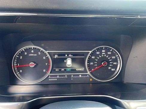 Used 2023 Kia Sorento LX FWD image 24
