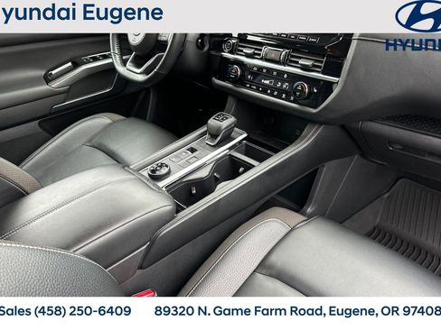 Used 2023 Nissan Pathfinder SL w/ SL Premium Package image 24