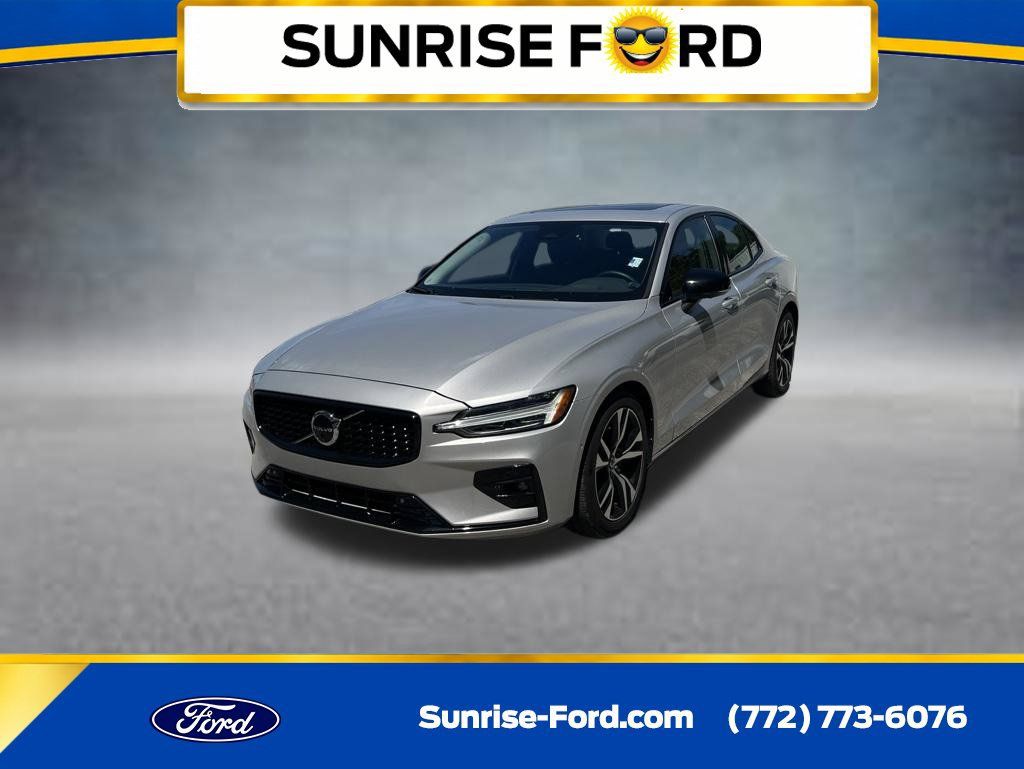 Used 2024 Volvo S60 B5 Plus AWD/4WD 360° Tour