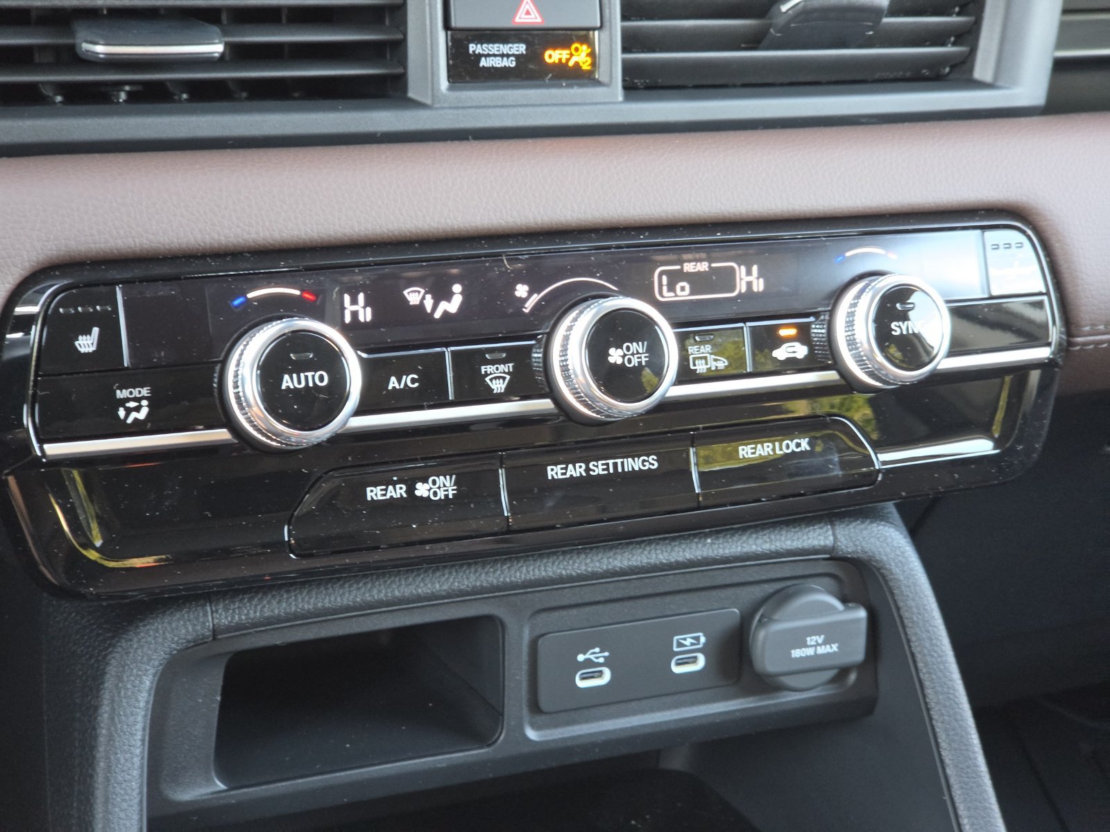 New 2026 Honda Pilot Touring image 23