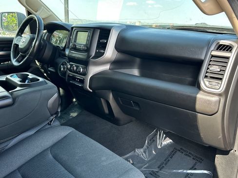 Used 2019 RAM 1500 Tradesman AWD/4WD image 8