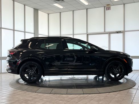 Certified 2024 Chevrolet Equinox EV RS image 9