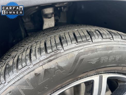 Certified 2025 Mercedes-Benz GLE 450e 450e 4MATIC w/ Driver Assistance Package image 12