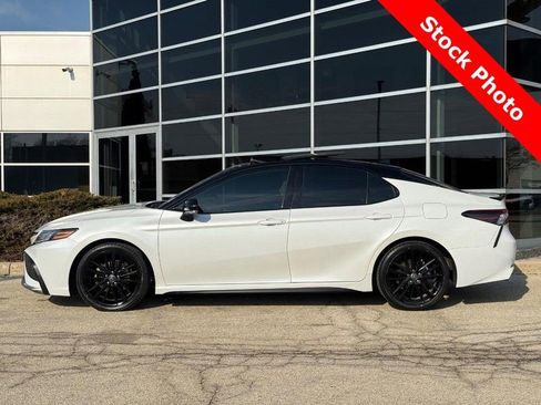 Used 2024 Toyota Camry XSE image 6