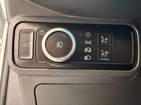 Used 2025 Ford Explorer Platinum AWD/4WD image 27