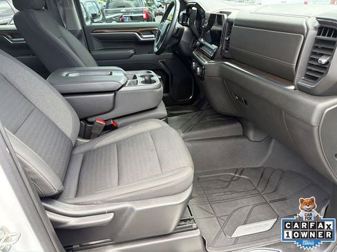 Used 2023 Chevrolet Silverado 1500 RST w/ LPO, Dark Essentials Package AWD/4WD image 13