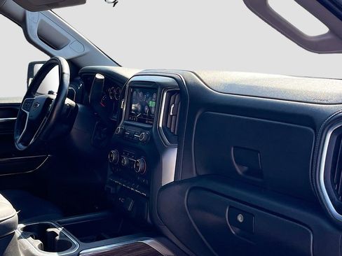 Used 2021 Chevrolet Silverado 1500 LT Trail Boss w/ Bed Protection Package image 27