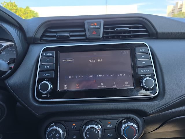 Used 2025 Nissan Versa S w/ Trunk Package FWD image 22