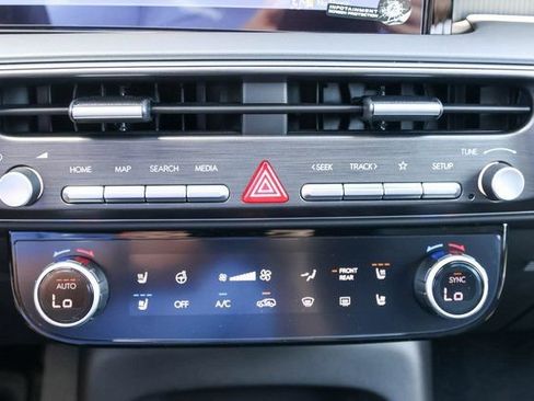 New 2026 Hyundai Palisade Calligraphy FWD image 22