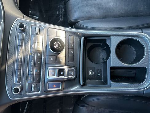 Used 2021 Hyundai Santa Fe SEL w/ Convenience + Premium Package FWD image 15