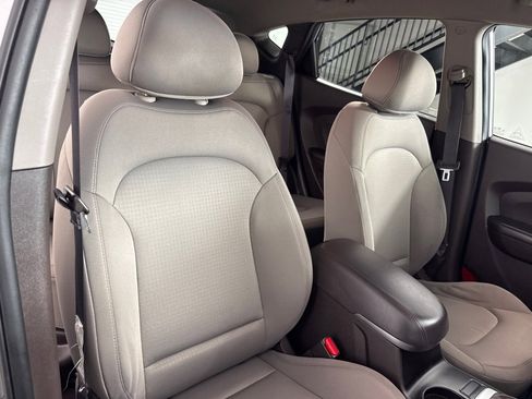 Used 2015 Hyundai Tucson GLS image 23