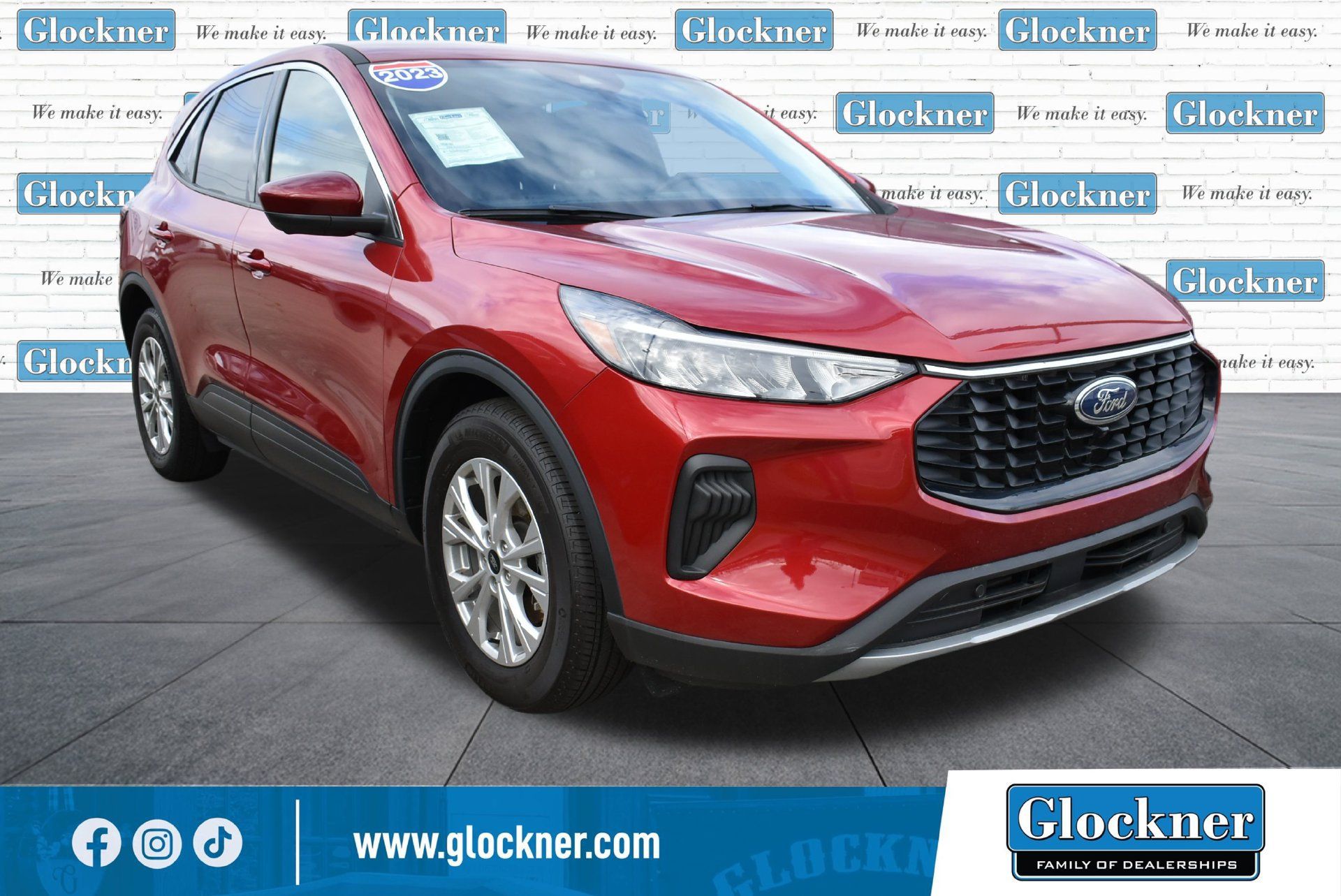 Used 2023 Ford Escape Active w/ Tech Pack #2 FWD image 3