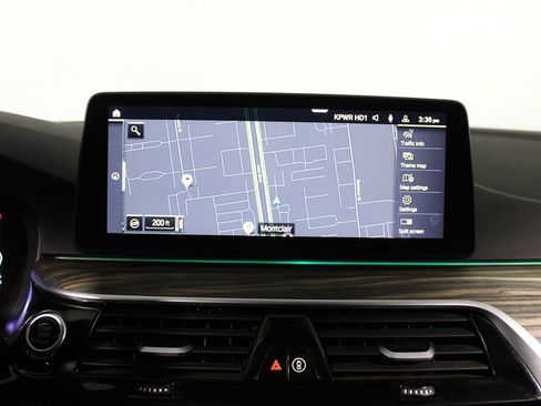 Used 2023 BMW 530e w/ M Sport Package image 20