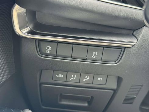 Used 2021 MAZDA MAZDA3 s image 14