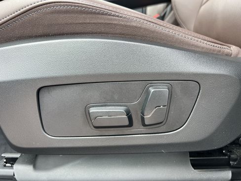 Certified 2025 BMW X1 xDrive28i AWD/4WD image 37