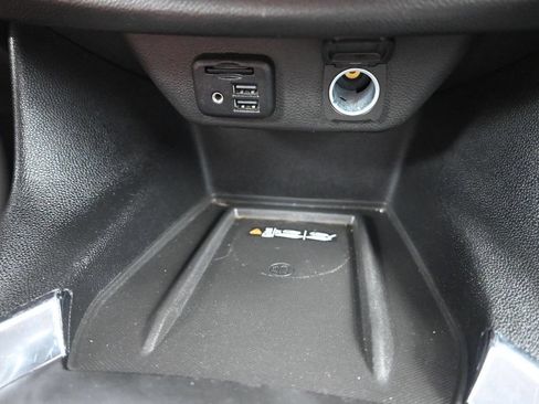 Used 2021 Chevrolet Traverse Premier w/ Redline Edition FWD image 23