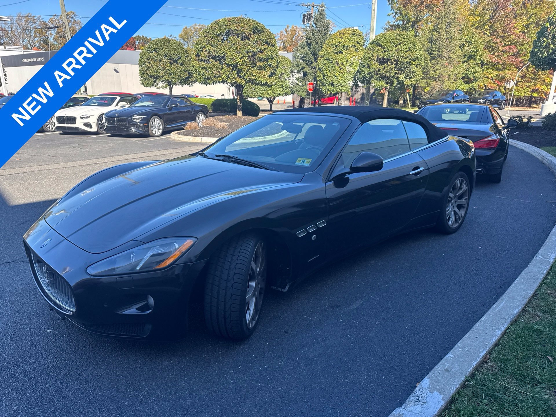 Used 2014 Maserati GranTurismo Convertible RWD image 5