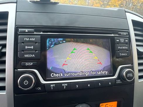 Used 2017 Nissan Frontier SV w/ SV Value Truck Package image 31