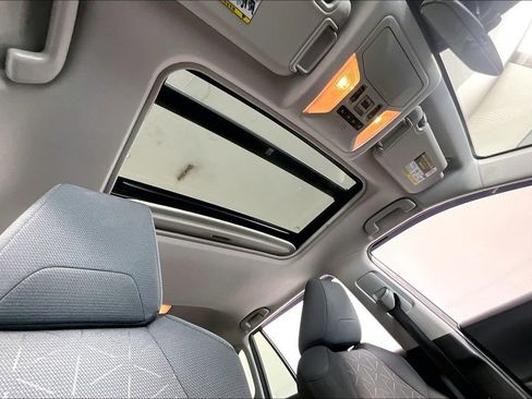 Used 2019 Toyota RAV4 XLE image 22