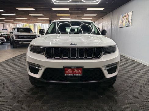 Used 2022 Jeep Grand Cherokee Limited 4xe AWD/4WD image 3